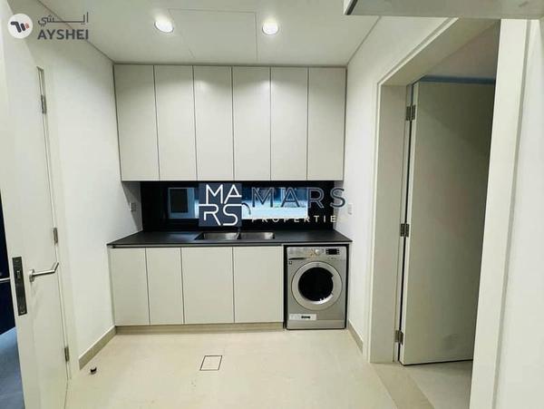 Brand New | Single Row | Forest Community