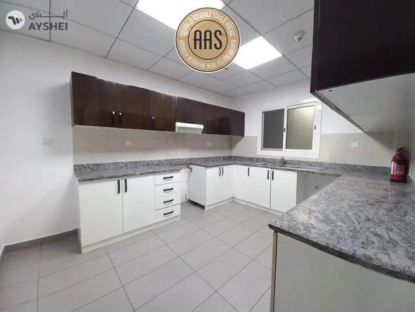 In prime location Chiller free luxurious huge 2bhk with all amenities