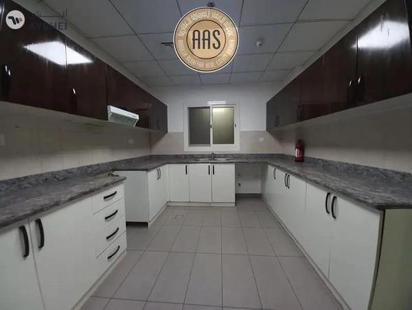 In prime location Chiller free luxurious huge 2bhk with all amenities