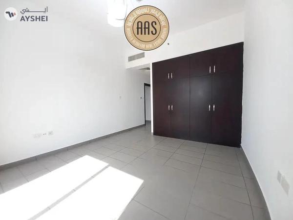 In prime location Chiller free luxurious huge 2bhk with all amenities