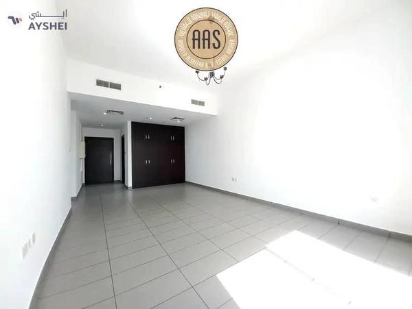 In prime location Chiller free luxurious huge 2bhk with all amenities