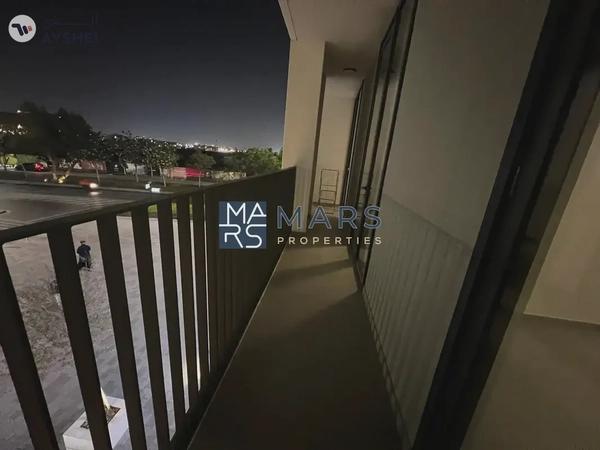 Spacious 1 bedroom | Semi Close Kitchen | Balcony |