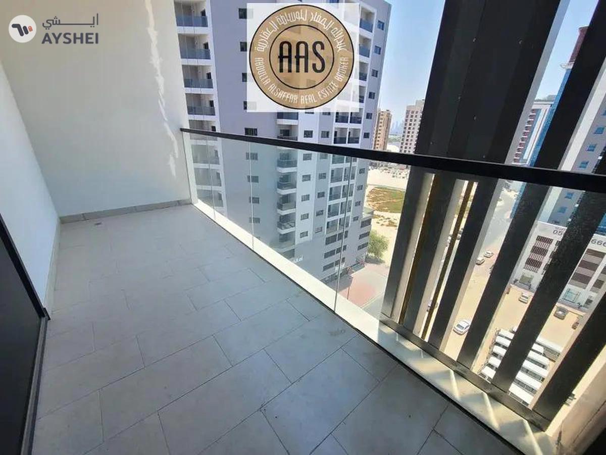 Chiller free big 1bhk near metro only 1 unit remaining in 92k-9-9