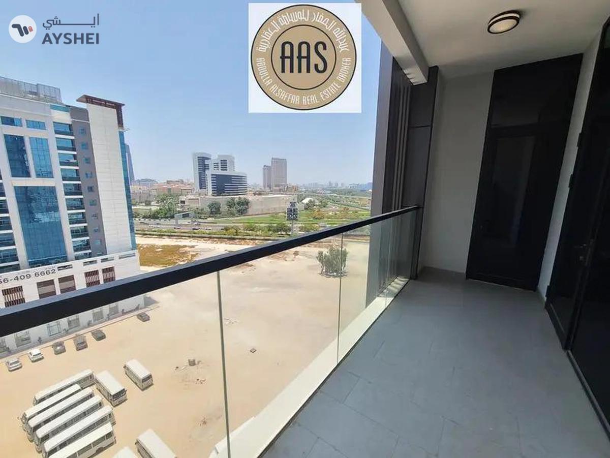 Chiller free big 1bhk near metro only 1 unit remaining in 92k-10-10