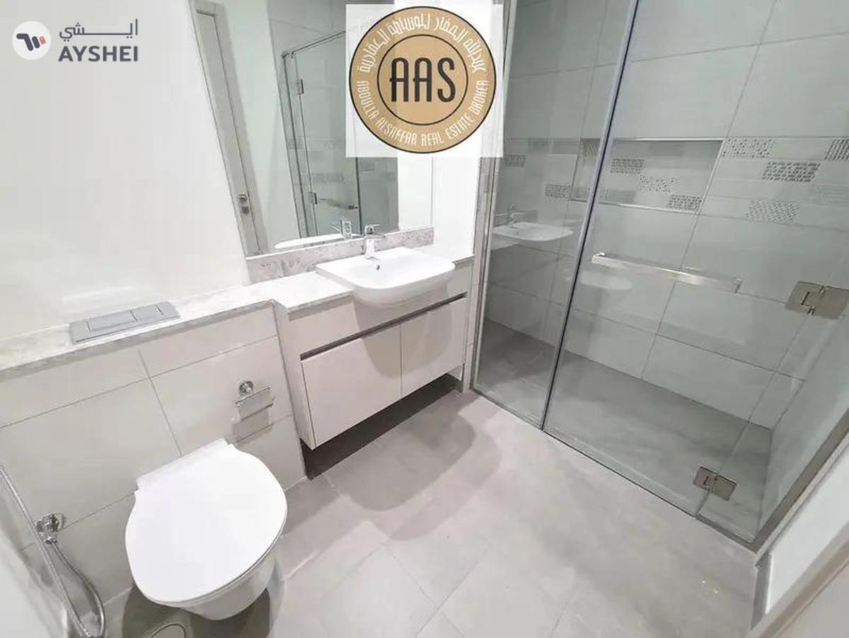 Chiller free big 1bhk near metro only 1 unit remaining in 92k-5-5