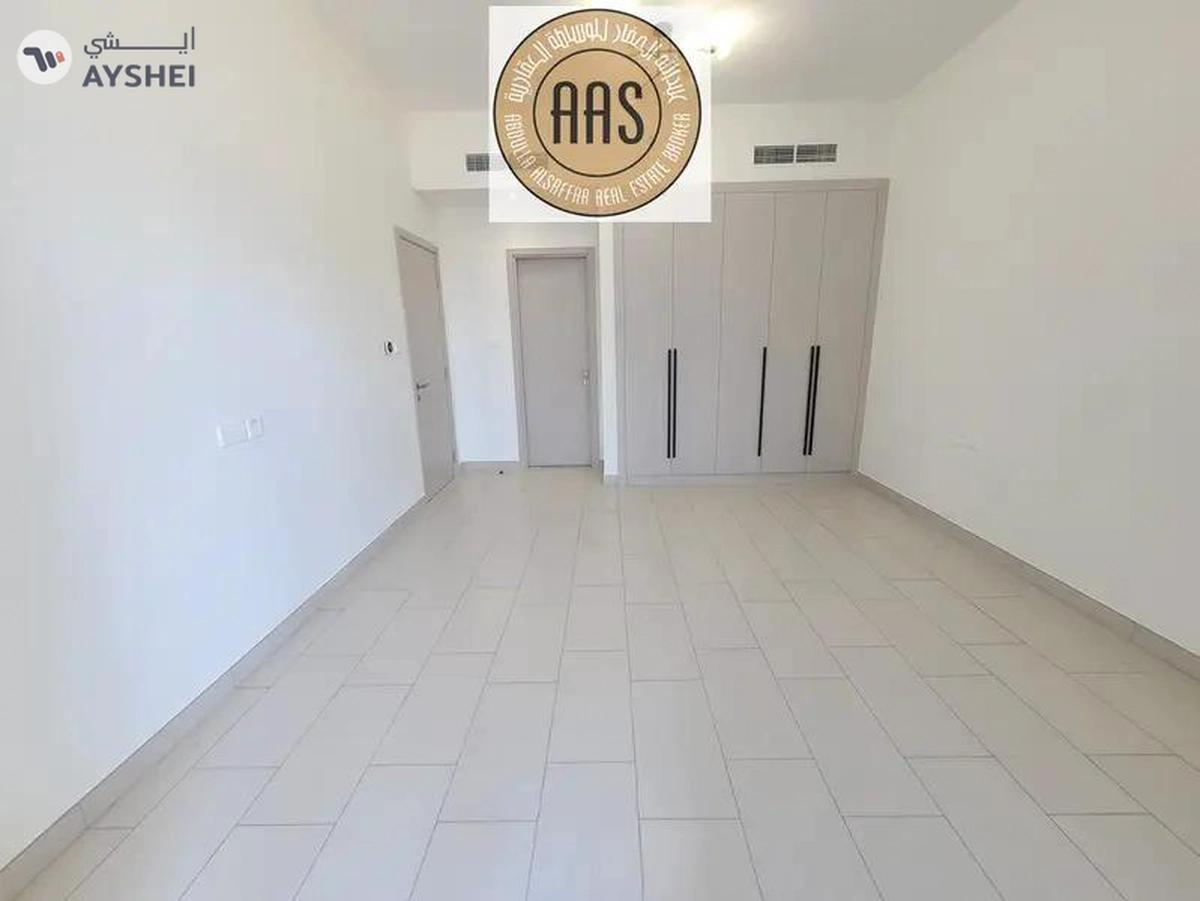 Chiller free big 1bhk near metro only 1 unit remaining in 92k-8-8