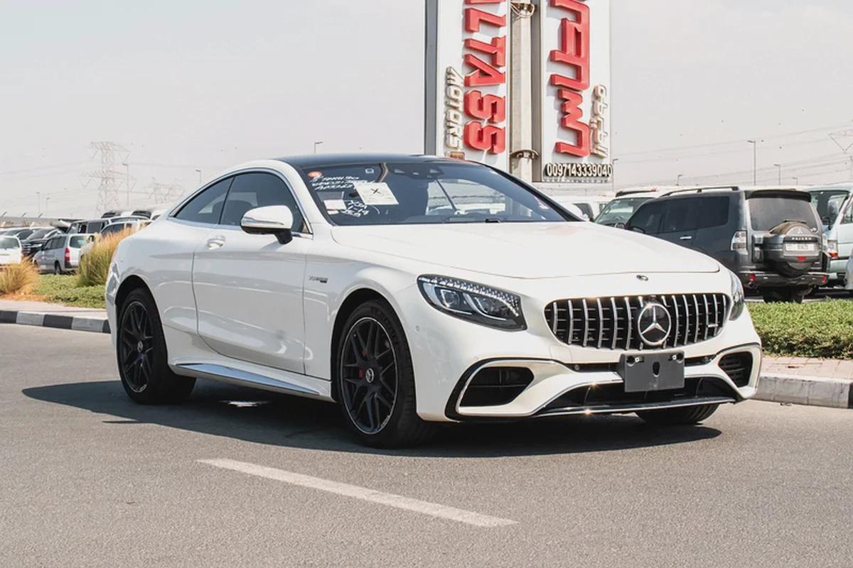 Mercedes Benz S63 COUPE AMG •Year 2018•Only 37,000Km Done-0-0