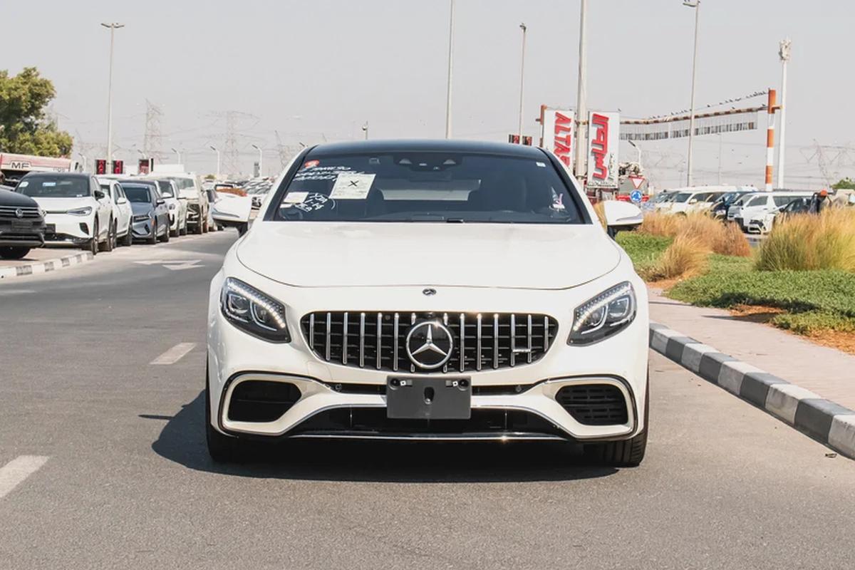 Mercedes Benz S63 COUPE AMG •Year 2018•Only 37,000Km Done-1-1