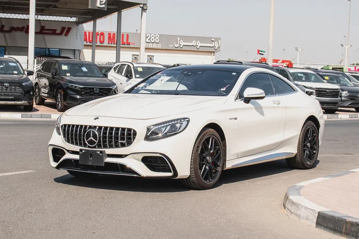 Mercedes Benz S63 COUPE AMG •Year 2018•Only 37,000Km Done-2-2