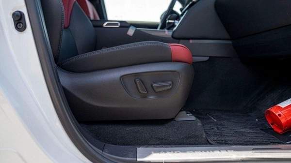 Toyota Land Cruiser VXR 3.5L