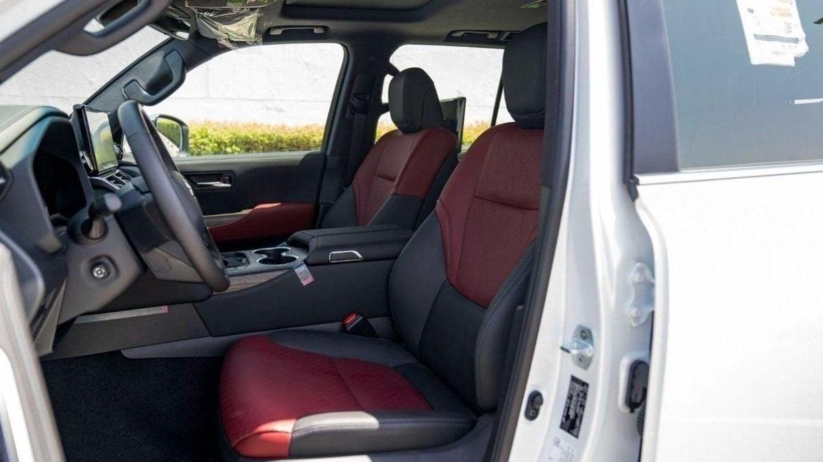 Toyota Land Cruiser VXR 3.5L-13-13