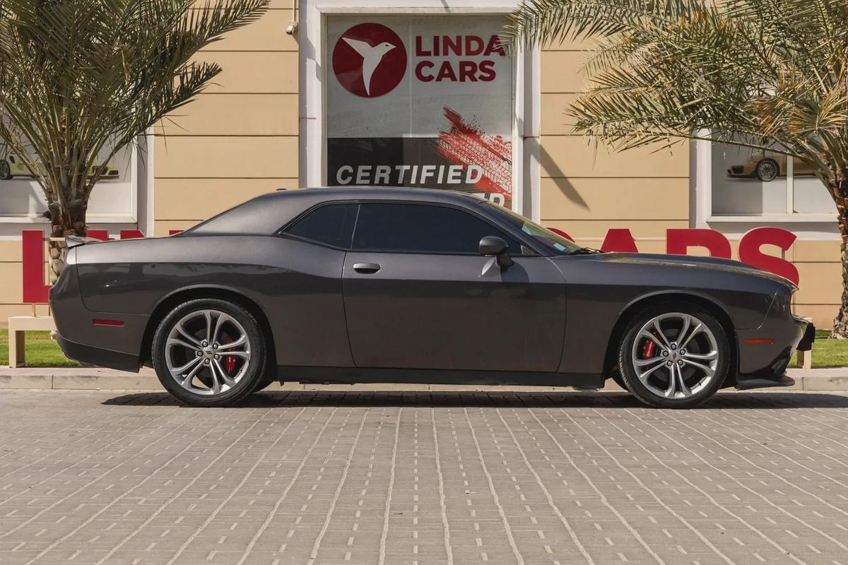 Dodge Challenger-4-4