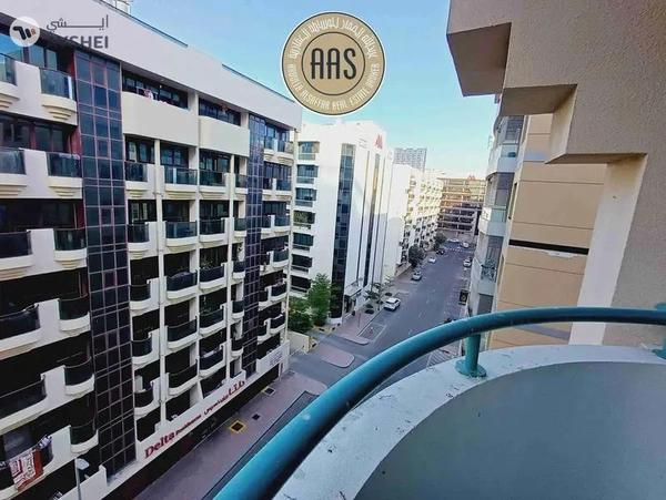 No Commission !! 1BHK apartment !! Luxurious and spacious !! Near to metro station