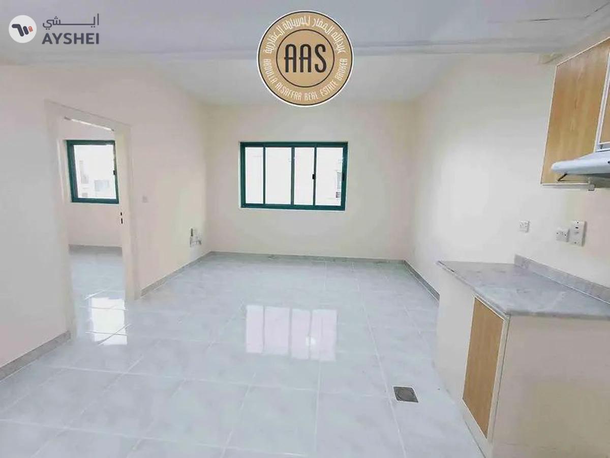 No Commission !! 1BHK apartment !! Luxurious and spacious !! Near to metro station-0-0