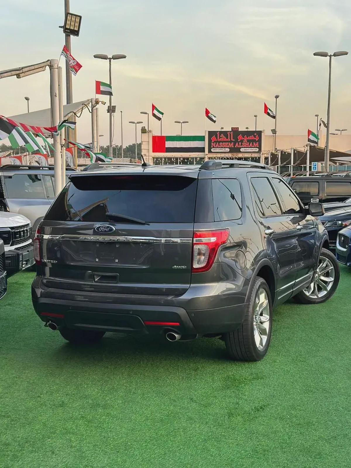 Ford Explorer 2016 Korean Spec | 177,000 KM | Limited | Excellent Condition-4-4