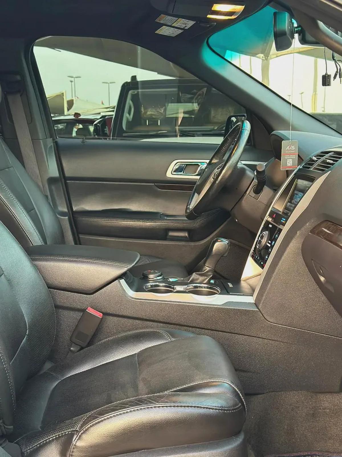 Ford Explorer 2016 Korean Spec | 177,000 KM | Limited | Excellent Condition-9-9