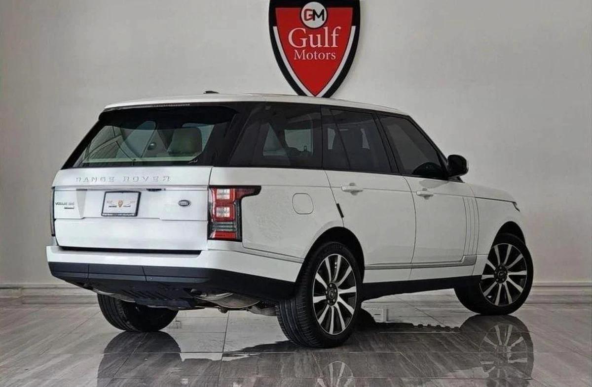 Land Rover Range Rover HSE 5.0L VOGUE HSE V8 5.0L-8CYL FULL OPTION - EXCELLENT CONDITION GCC SPECIFICATION -8-8