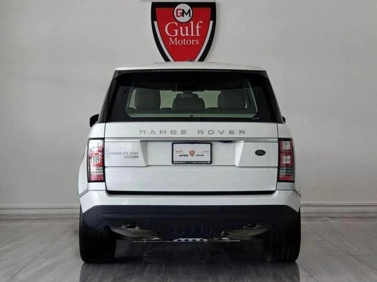 Land Rover Range Rover HSE 5.0L VOGUE HSE V8 5.0L-8CYL FULL OPTION - EXCELLENT CONDITION GCC SPECIFICATION -2-2