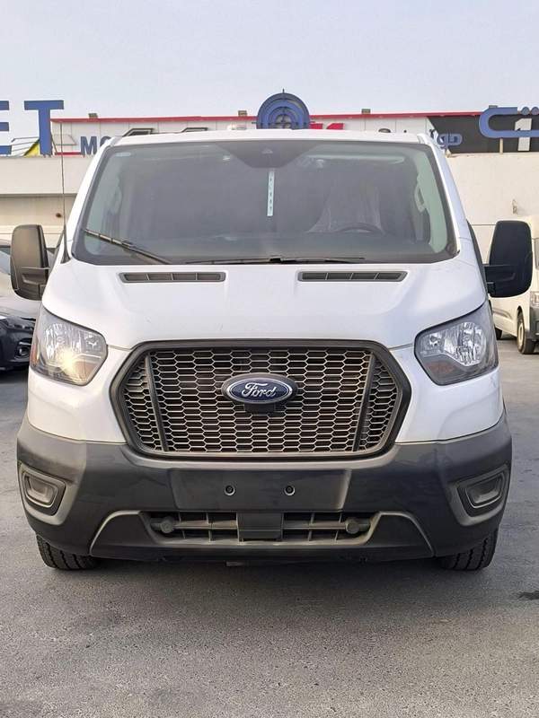Ford Transit Custom FORD TRANSIT 150 VAN