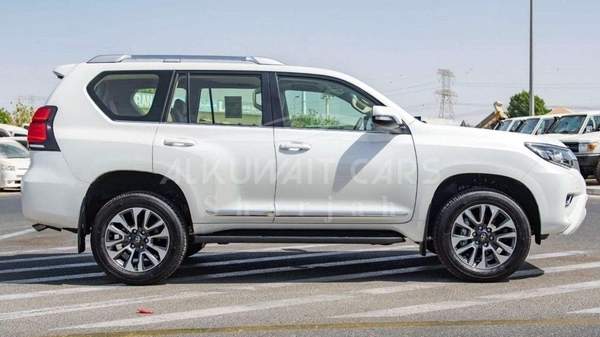 Toyota Prado (LHD) Toyota Prado VX 4.0P AT MY2023