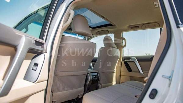 Toyota Prado (LHD) Toyota Prado VX 4.0P AT MY2023