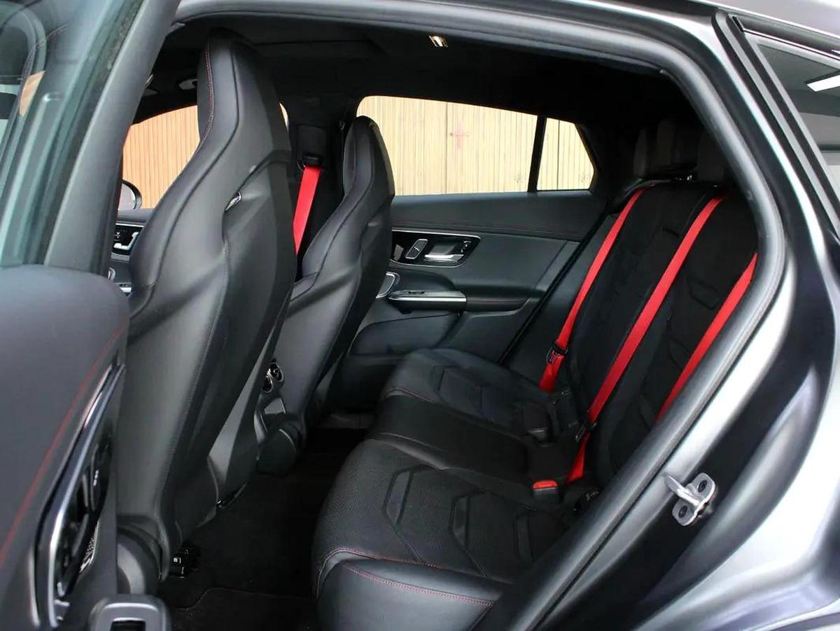 2024 - Mercedes-Benz GLC 43 AMG 4Matic - V4-14-14