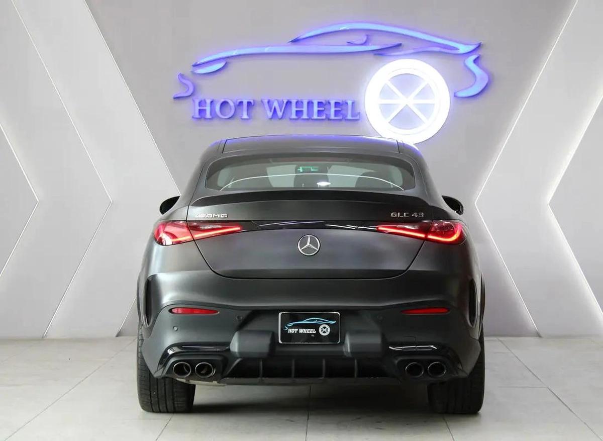 2024 - Mercedes-Benz GLC 43 AMG 4Matic - V4-10-10