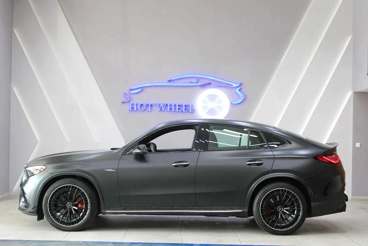 2024 - Mercedes-Benz GLC 43 AMG 4Matic - V4-3-3