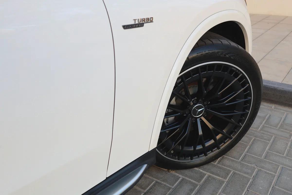 Mercedes-Benz -GLC43- COUPE 570KM-2025-GCC SPECS -BRAND NEW warranty service from GARGASH-4-4