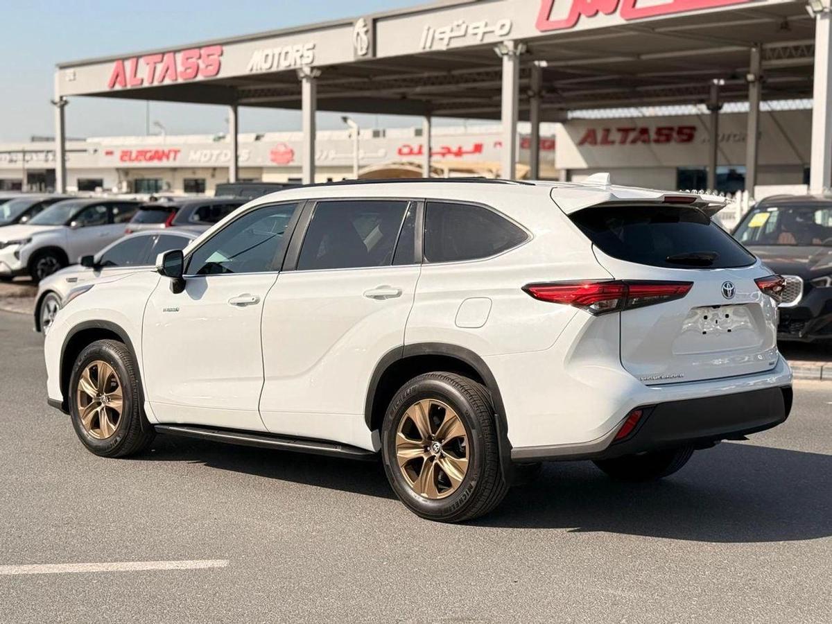 Toyota Highlander Hybrid Bronze Edition Full option 2023-13-13