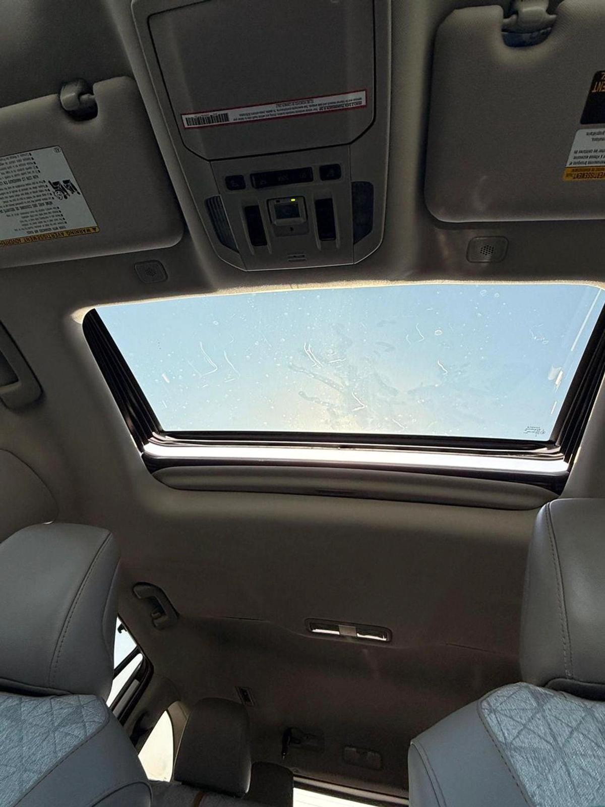 Toyota Highlander Hybrid Bronze Edition Full option 2023-21-21