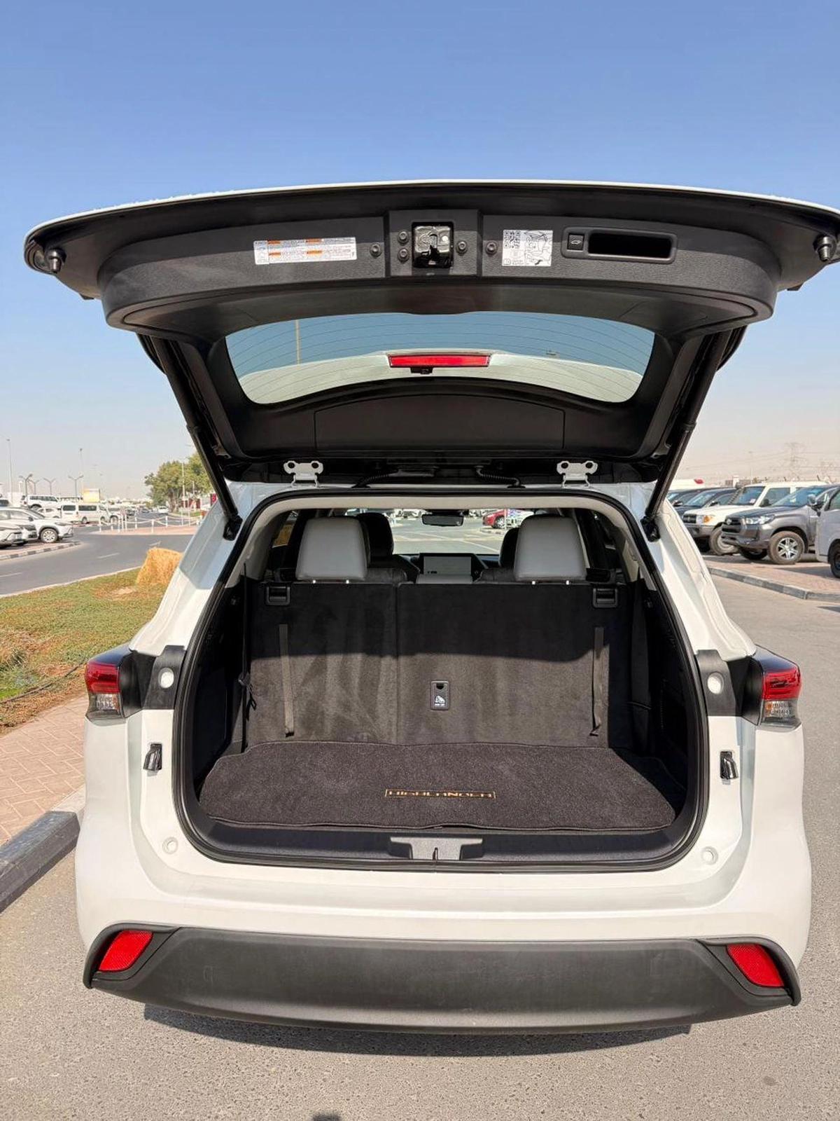 Toyota Highlander Hybrid Bronze Edition Full option 2023-23-23