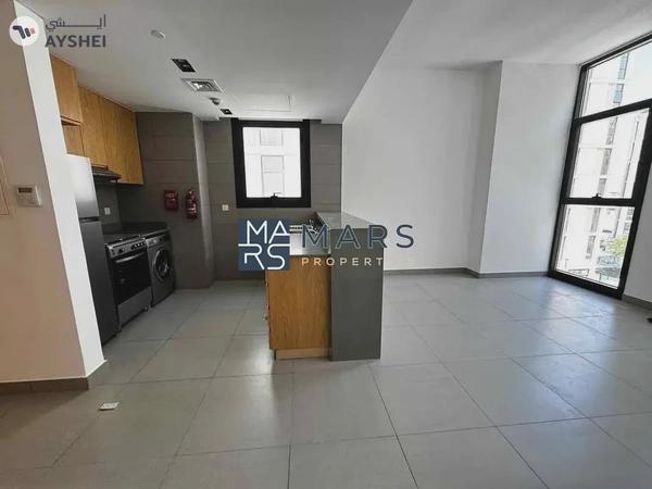 Ready to move | one bedroom | pool view | in Al Mamsha Al souq 650,000 AED