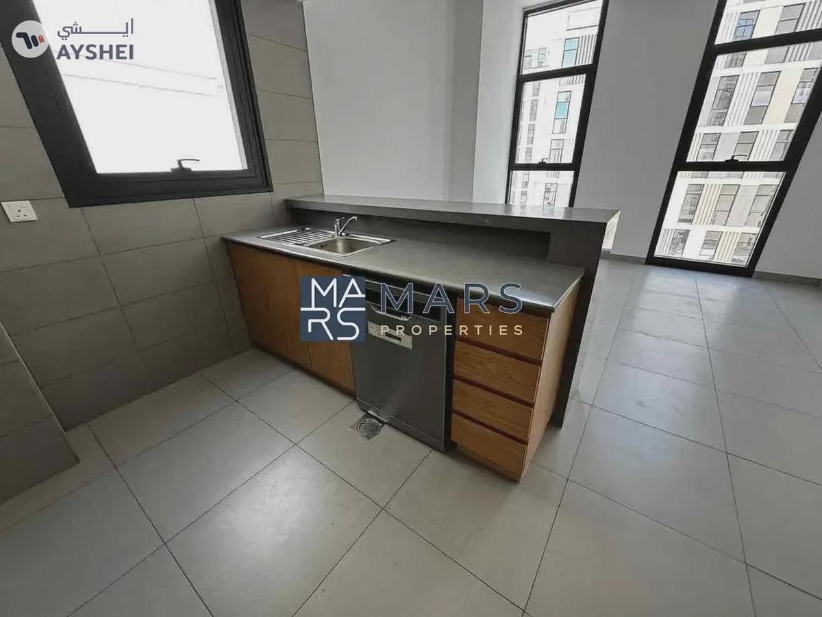 Ready to move | one bedroom | pool view | in Al Mamsha Al souq 650,000 AED-4-4