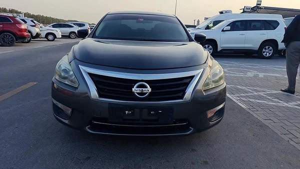 Nissan Altima SV 2013 - GCC Specs - Well Maintained