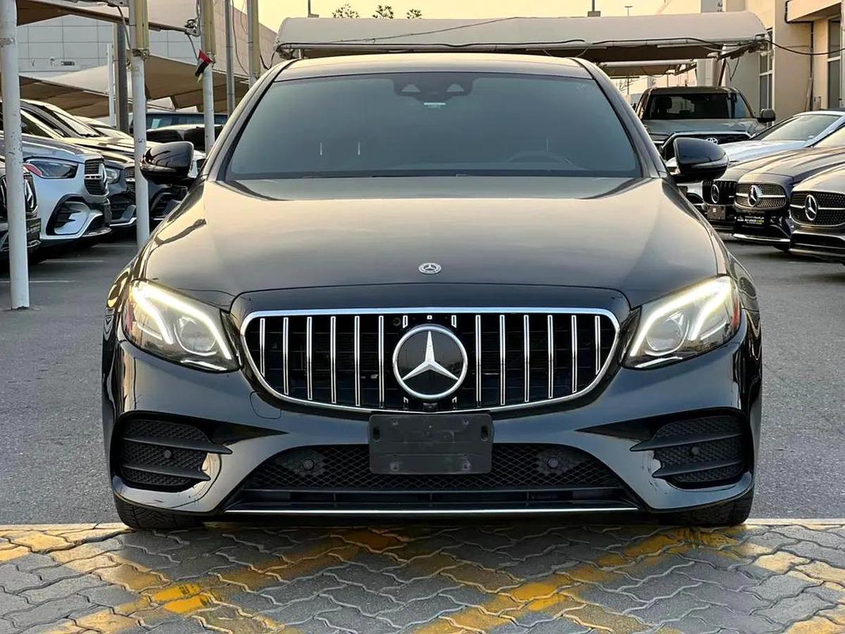 Mercedes benz E300 Model 2019-5-5