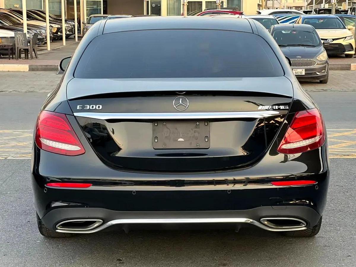 Mercedes benz E300 Model 2019-2-2