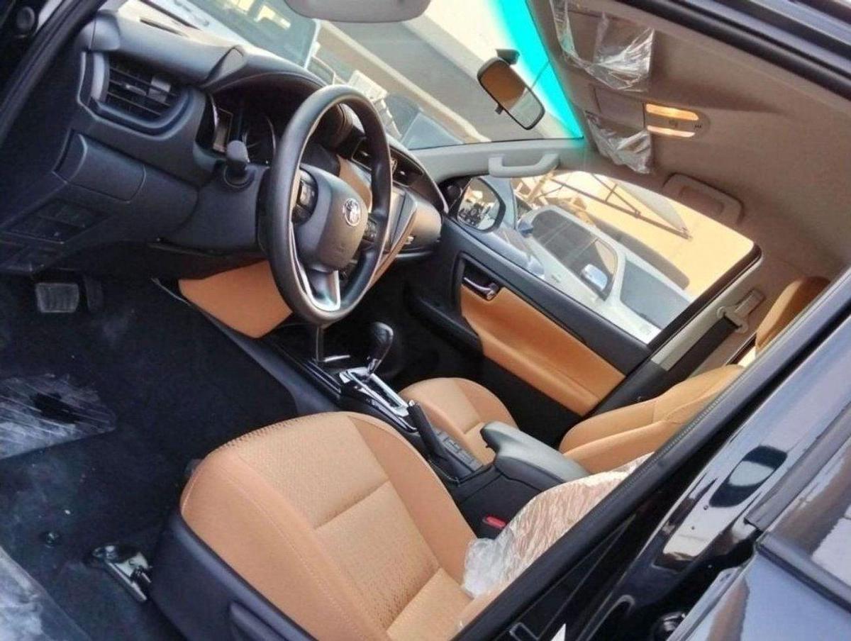 Toyota Fortuner GX1 2.4L-5-5