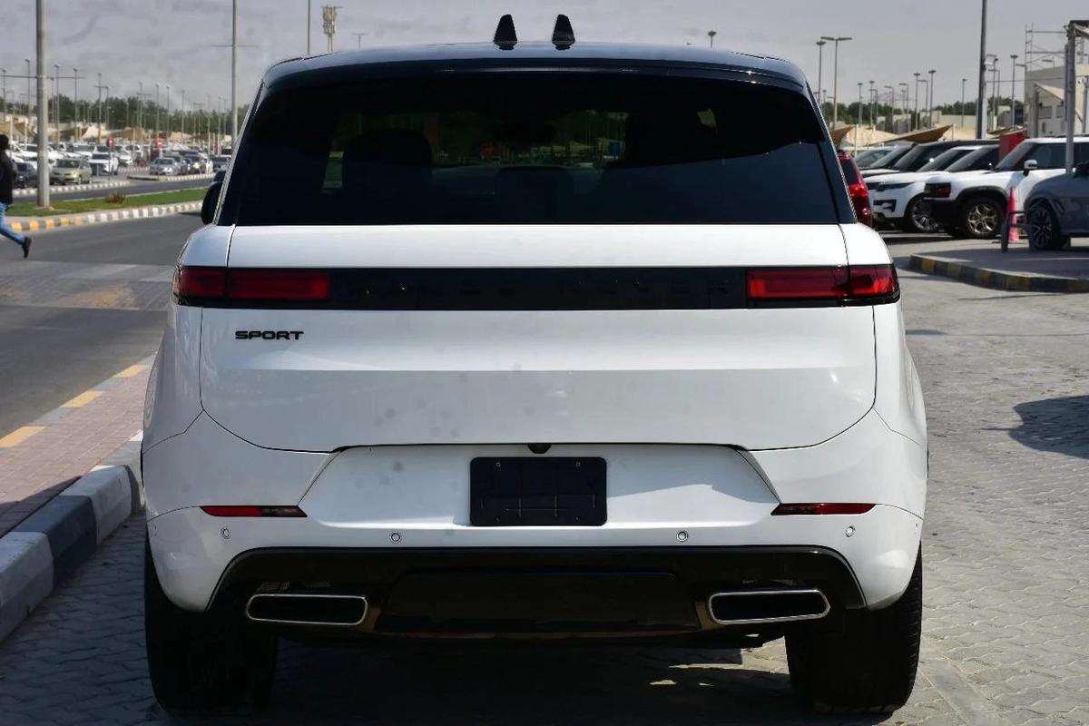 RANGE ROVER SPORTS SE DYNAMIC 2024 | WHITE-2-2