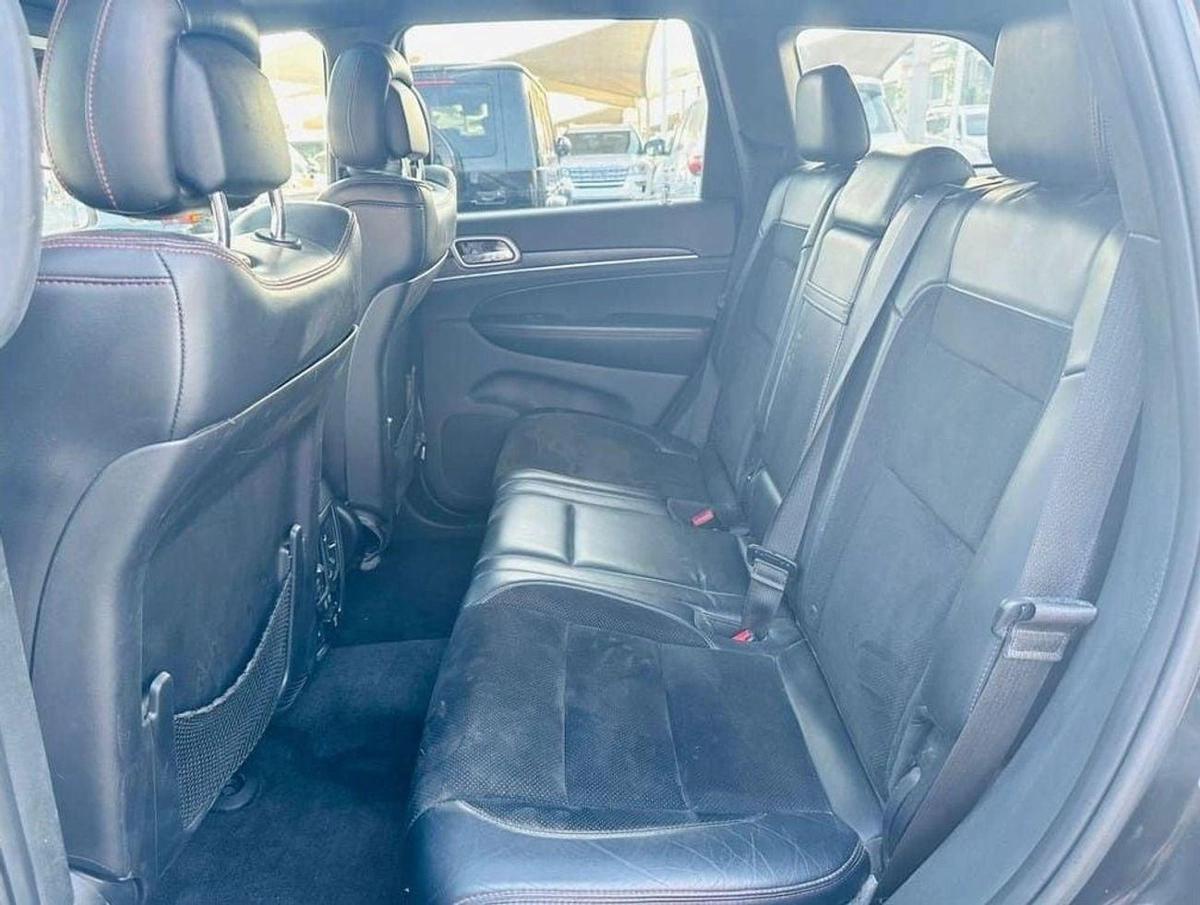 Jeep Grand Cherokee Limited 5.7L (350 HP)-11-11