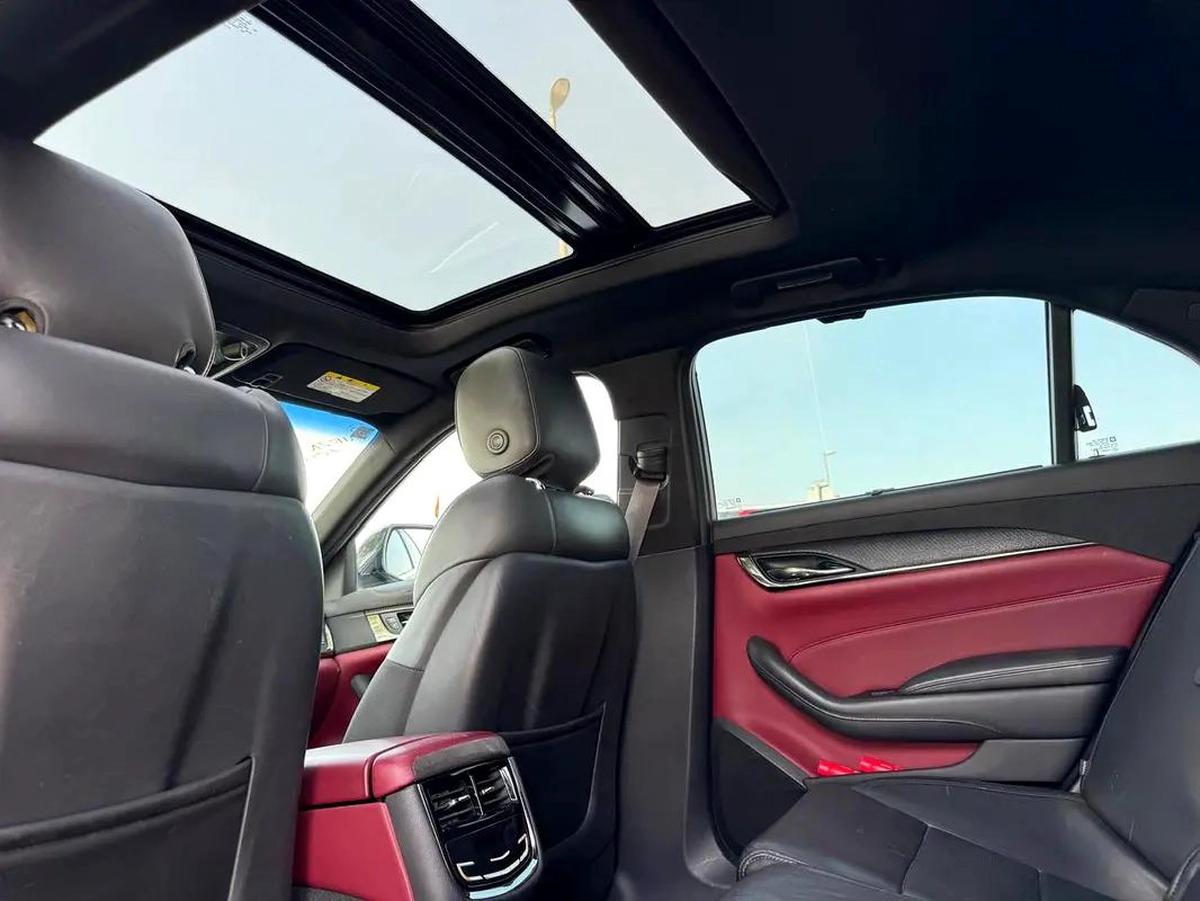 CADILLAC CTS l 2015 l 92,000 KM l CLEAN TITLE l JAPAN IMPORT-1-1