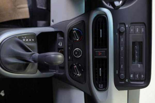 HYUNDAI GRAND i10 MODEL 2026 GCC SPECS