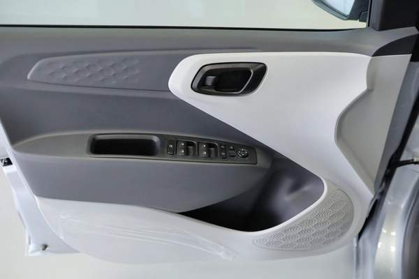 HYUNDAI GRAND i10 MODEL 2026 GCC SPECS