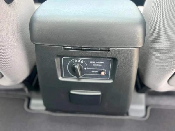 Nissan Patrol Safari Safari 4.8L M/T