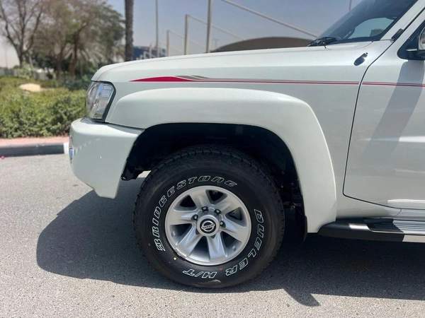 Nissan Patrol Safari Safari 4.8L M/T