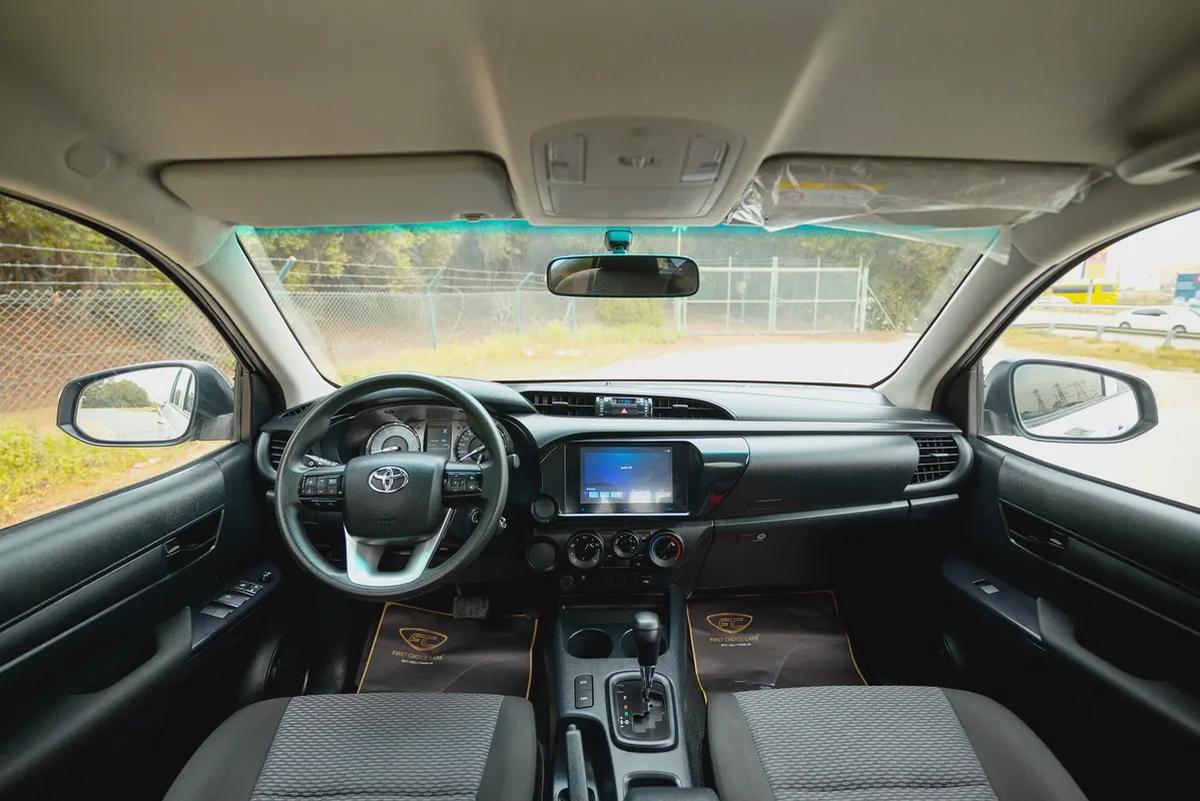 Hilux | Double Cabin 4x2 | Automatic | GCC Specs | Ref#T51049-7-7
