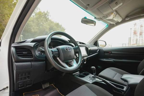 Hilux | Double Cabin 4x2 | Automatic | GCC Specs | Ref#T51049