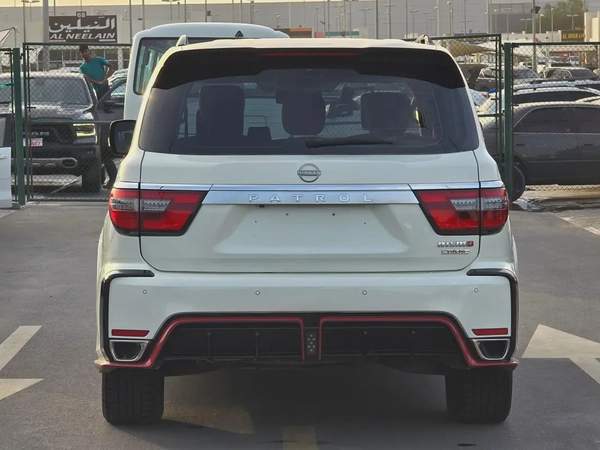 نيسان باترول 2018 مواصفات خليجية LE محول نسمو بحالة جيدة