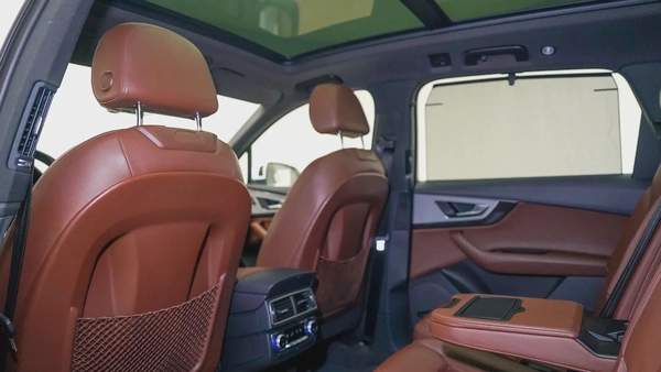 Special Offer | AED 3,207 PM | Low KM, Up to 3 Years Warranty Service | Q7 TFSI Quattro S Line