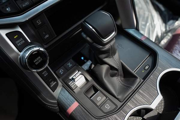 Toyota Land Cruiser VXR